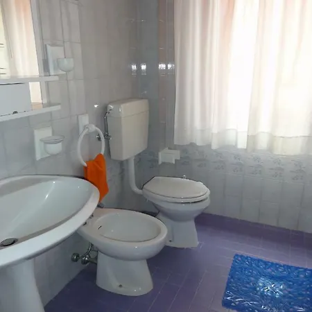 Apartman Gabbiano - *